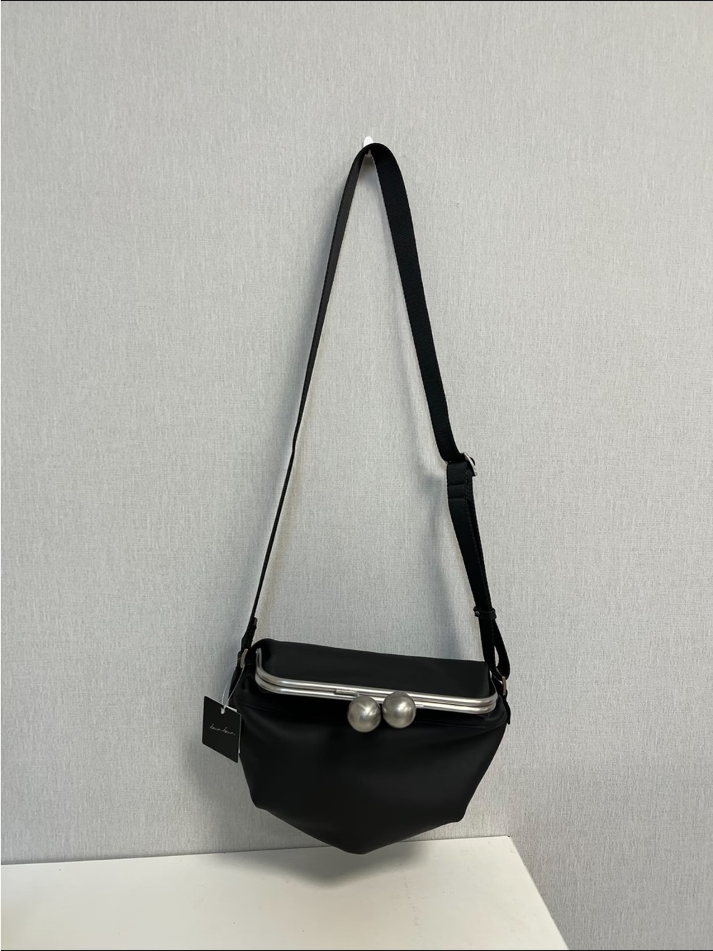[NWT] Kawa Kawa Large Kiss-lock Black Leather Cross-body Bag